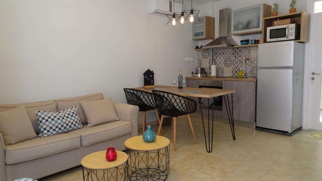 Elegant And Comfortable Apartment In The City Center Hermópolis Exterior foto