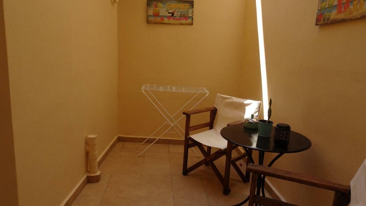 Elegant And Comfortable Apartment In The City Center Hermópolis Exterior foto